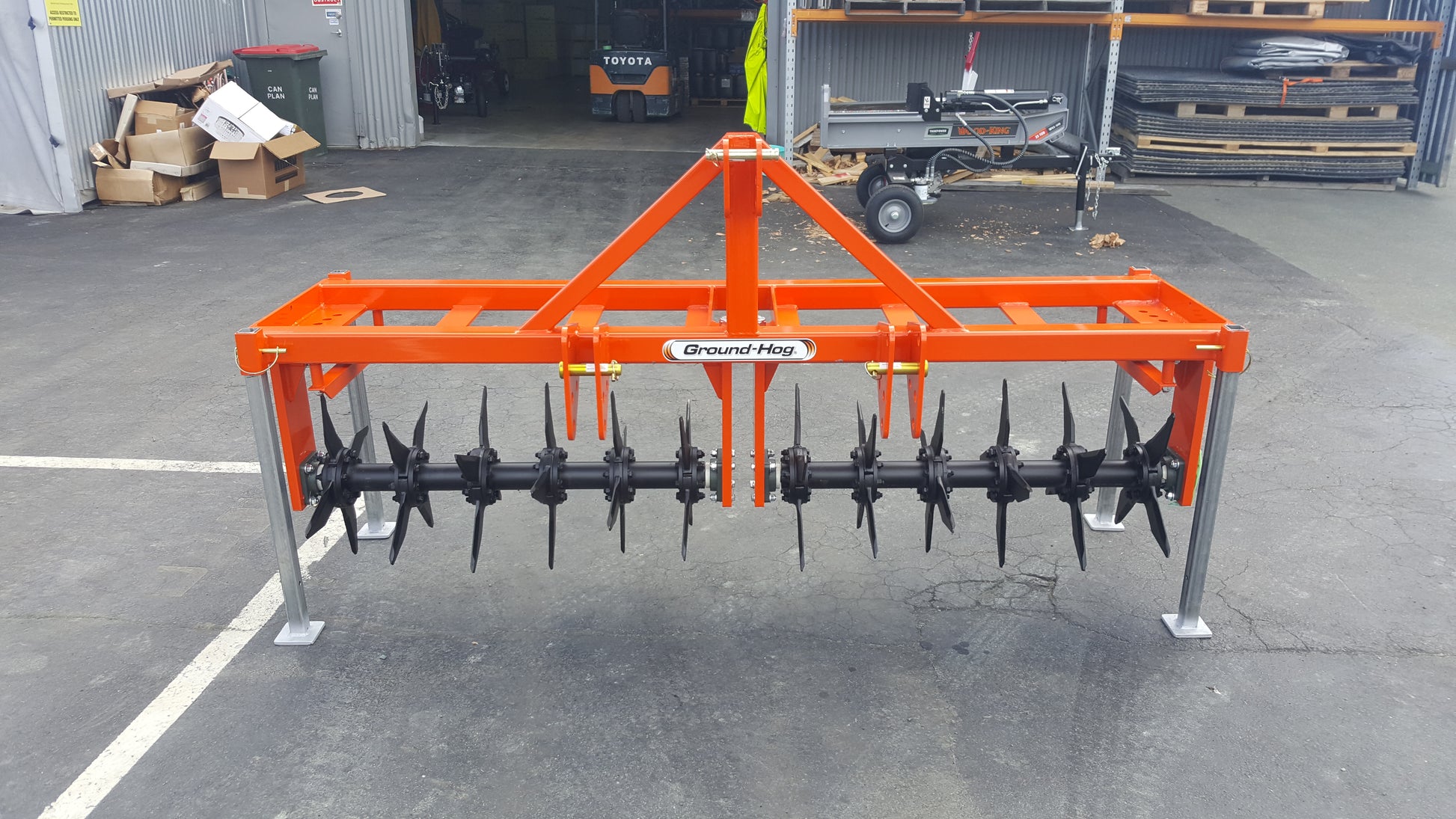 Ground-Hog SE240 - 2.4m Aerator