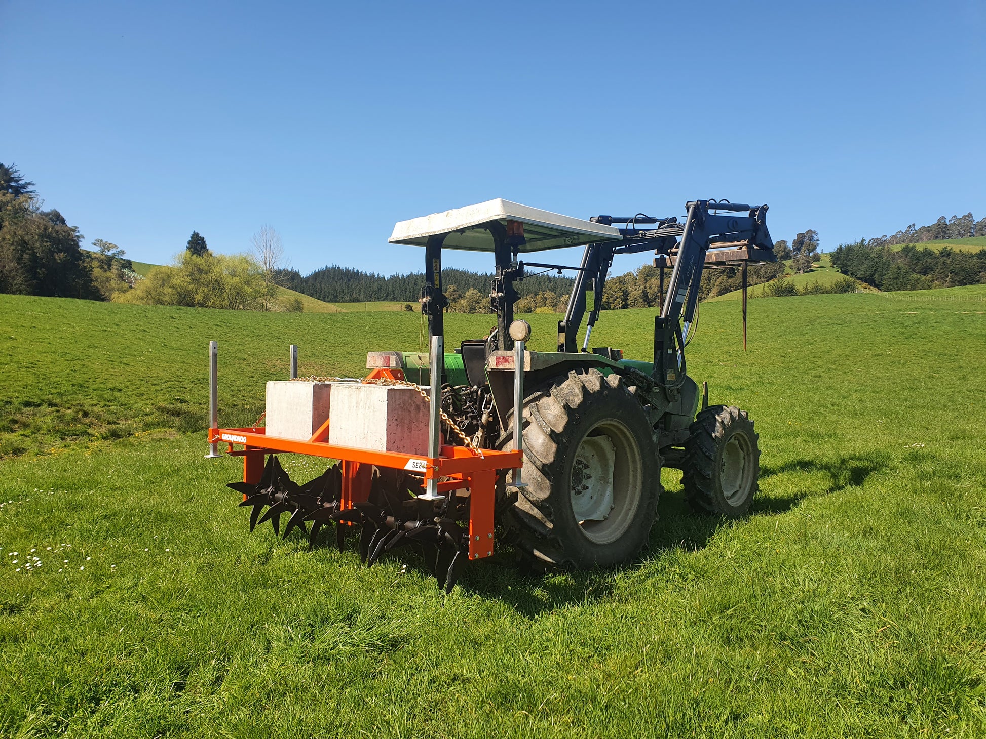 Ground-Hog SE240 - 2.4m Aerator