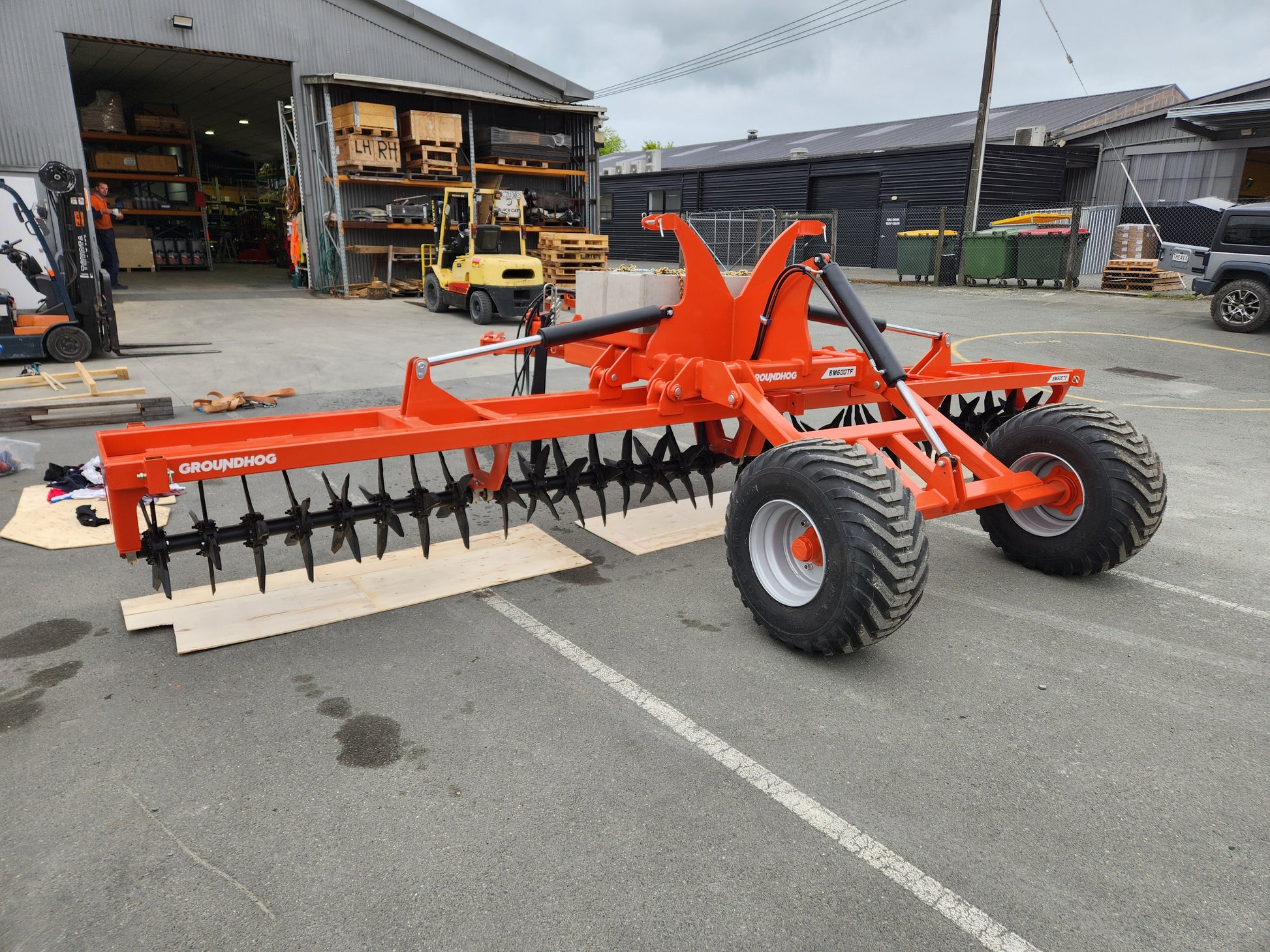 Ground-Hog BM600TF-AG - 6.0m Aerator