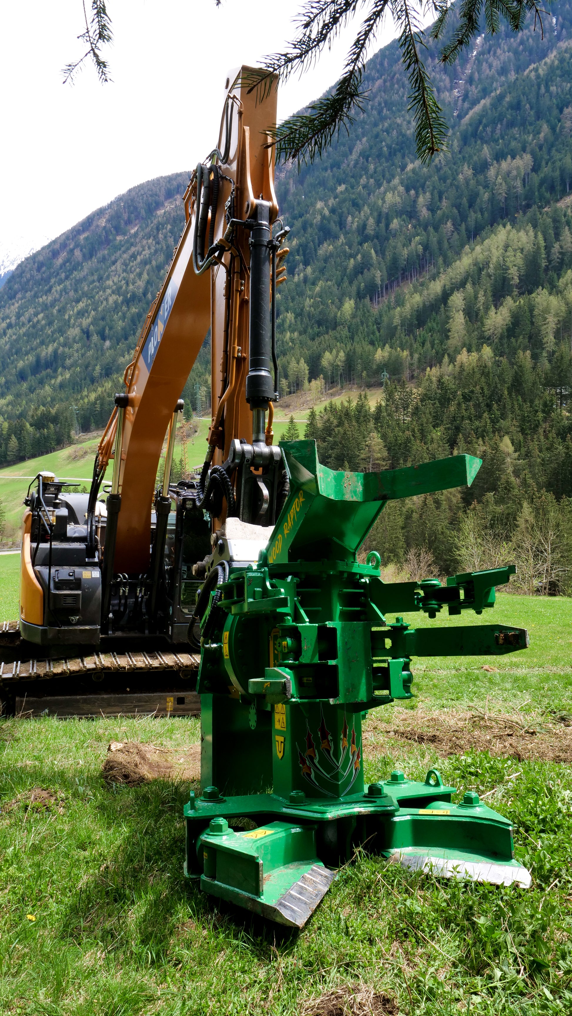 TreviBenne Wood Raptor Tree Shears - 400-550mm - 12-30T excavators