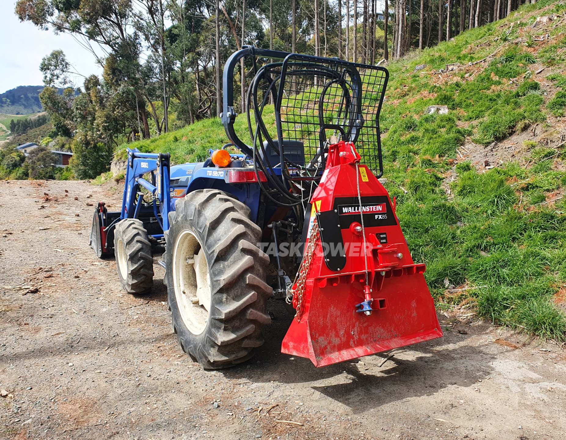 Wallenstein FX85 Skidding Winch