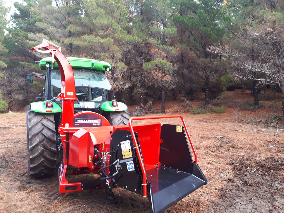 Wallenstein BX102r - 10" PTO Chipper, Roller Feed