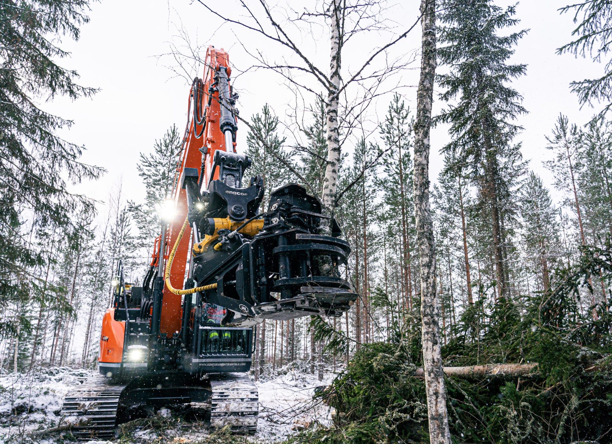 JAK300-R 300mm Rotating Tree Shear